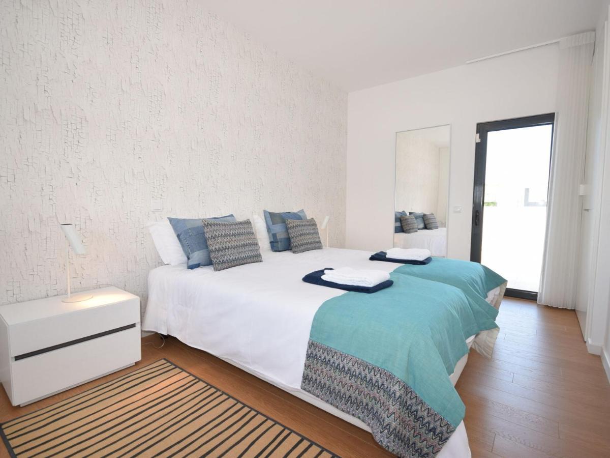 Modern Villa With Private Pool Near The Beautiful Beach Of Foz De Arelho Nadadouro Zewnętrze zdjęcie
