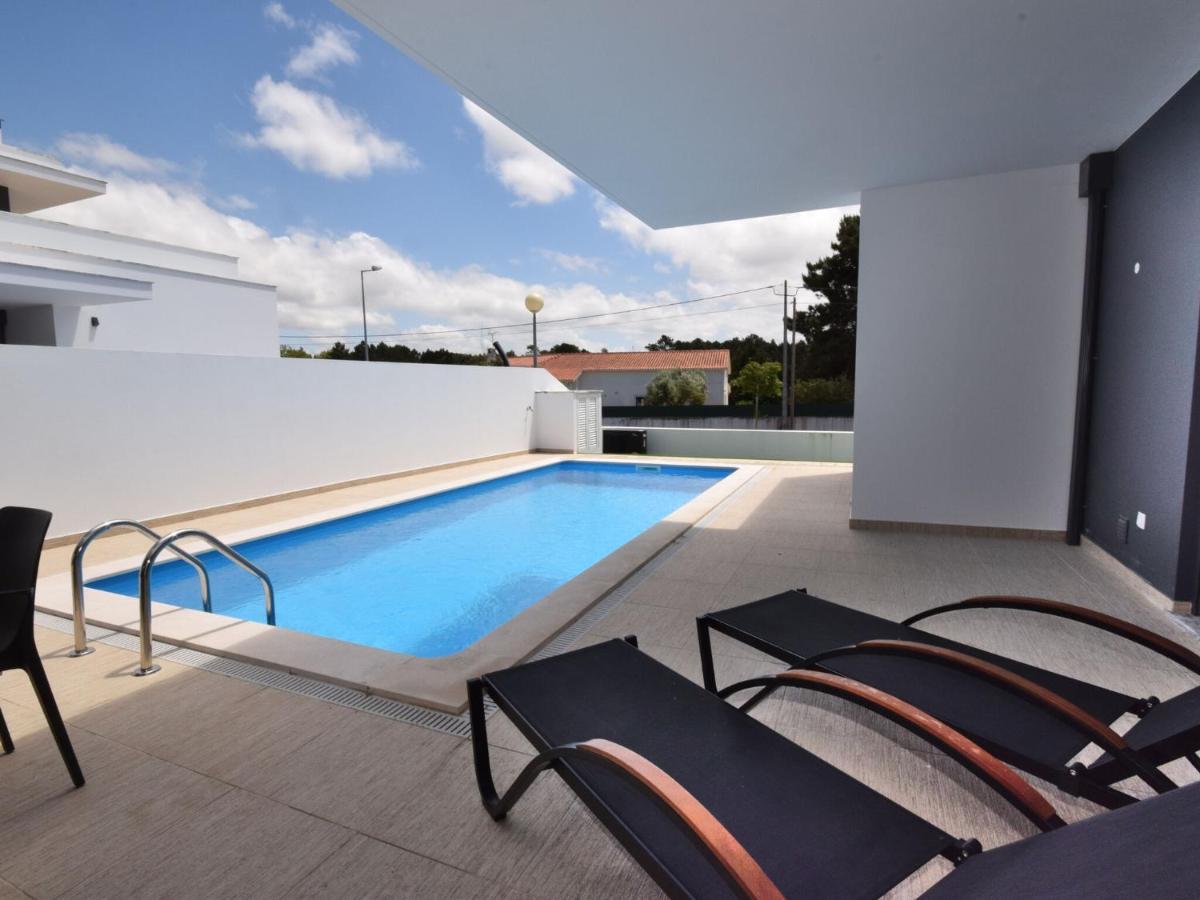Modern Villa With Private Pool Near The Beautiful Beach Of Foz De Arelho Nadadouro Zewnętrze zdjęcie